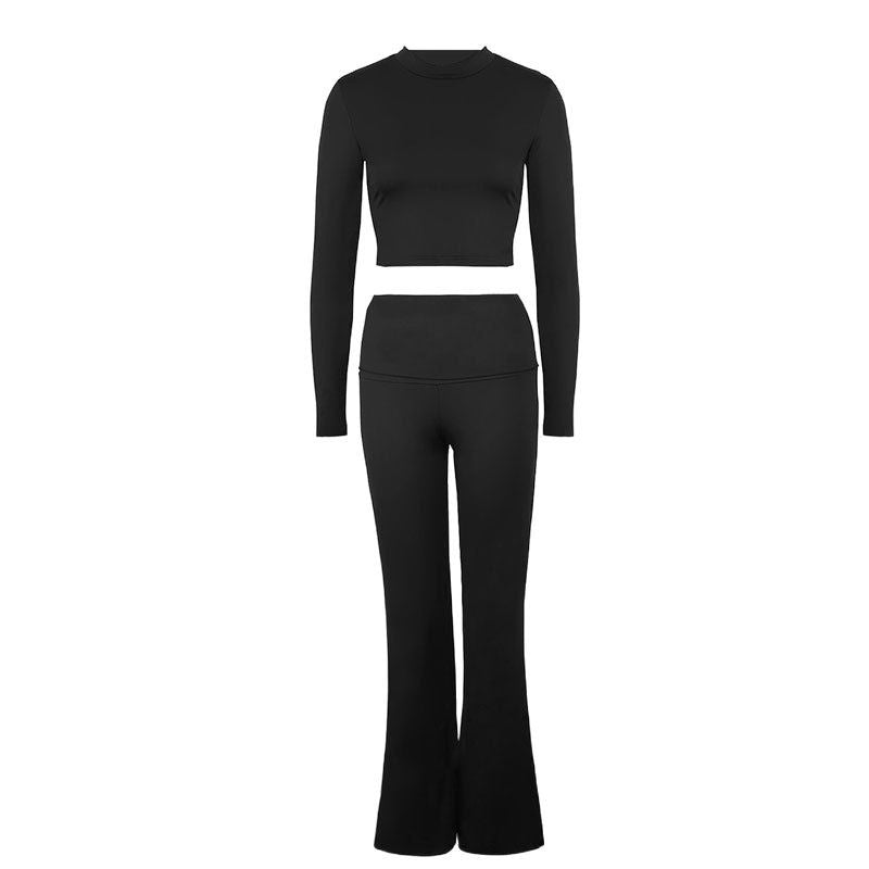 Damer Sporty sæt med kombineret cut-out top og bred bukseåbning Skovae