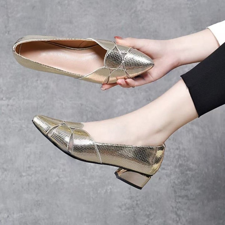 Dame elegante Ballerinas med moderigtigt slangeskindsdekor og behagelig blokhæl Stilla