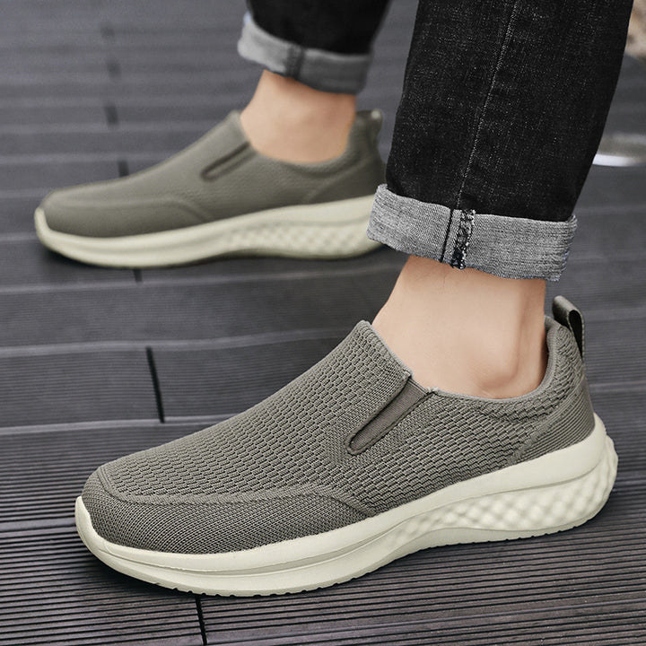 Unisex nan nahtløs slip-on sneakers med viskoelastisk indlægssål, fleksibel dæmpningssåle og åndbart strikoverdel Skovae