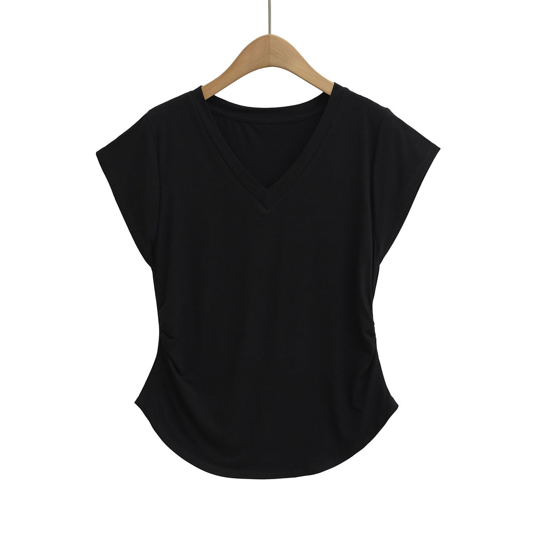 Dame V-hals T-shirt med afslappede detaljer og figurspillende snit Stilla