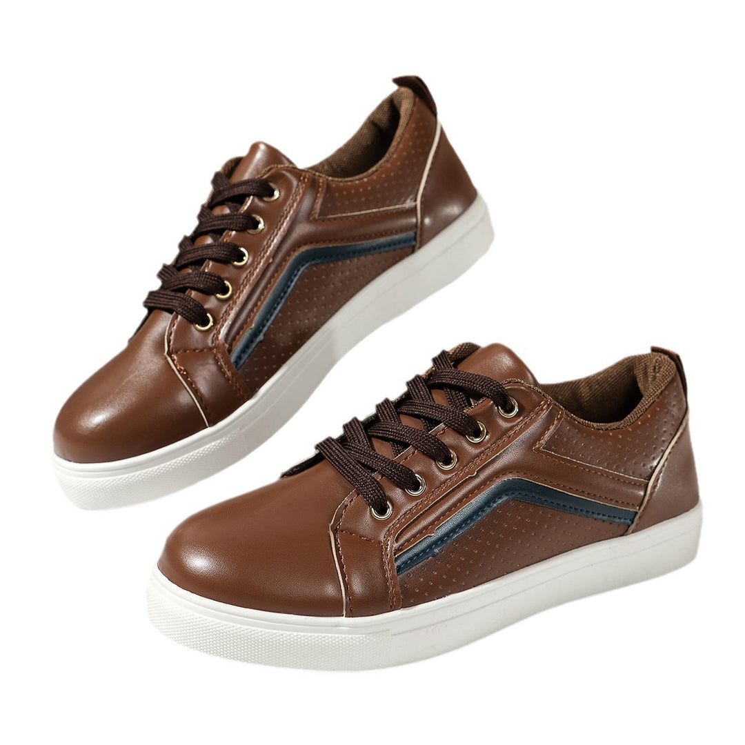 Dame Sporty Sneakers med perforeret overmateriale og skridsikker gummisål Stilla