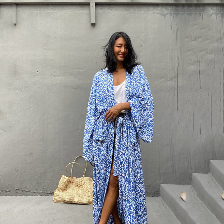 Dame Strandkimono med luftig pasform og moderigtigt leopardmønster Stilla