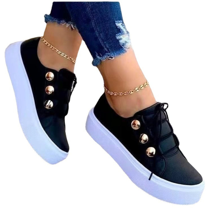 Dame Sneakers med moderne metal accenter og komfortabel sål Stilla