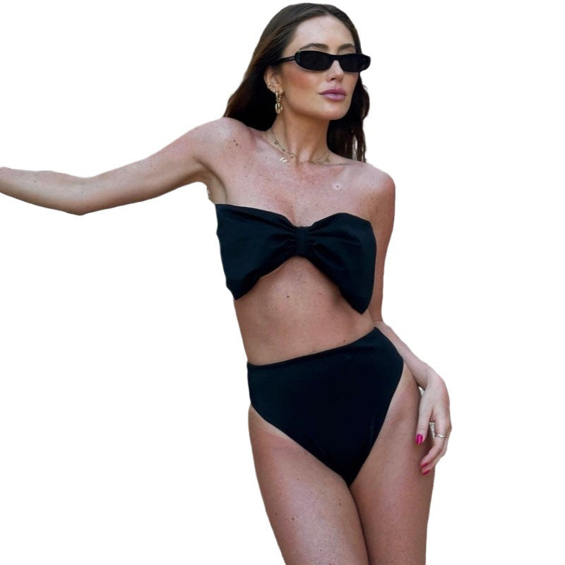 Femme Bue-detalje Højskåret Bikini-sæt Stilla
