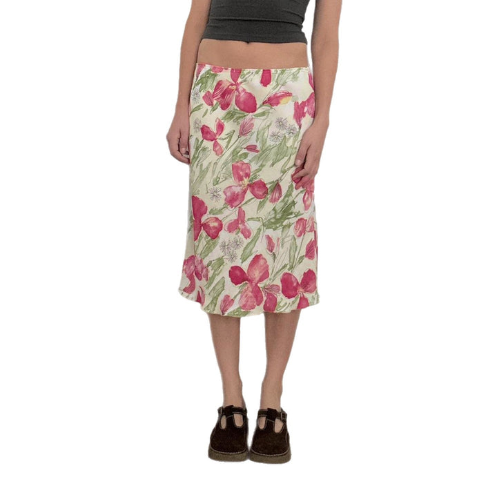 Dame elegant midikjole med blomster motiver og svingende snit Skovae