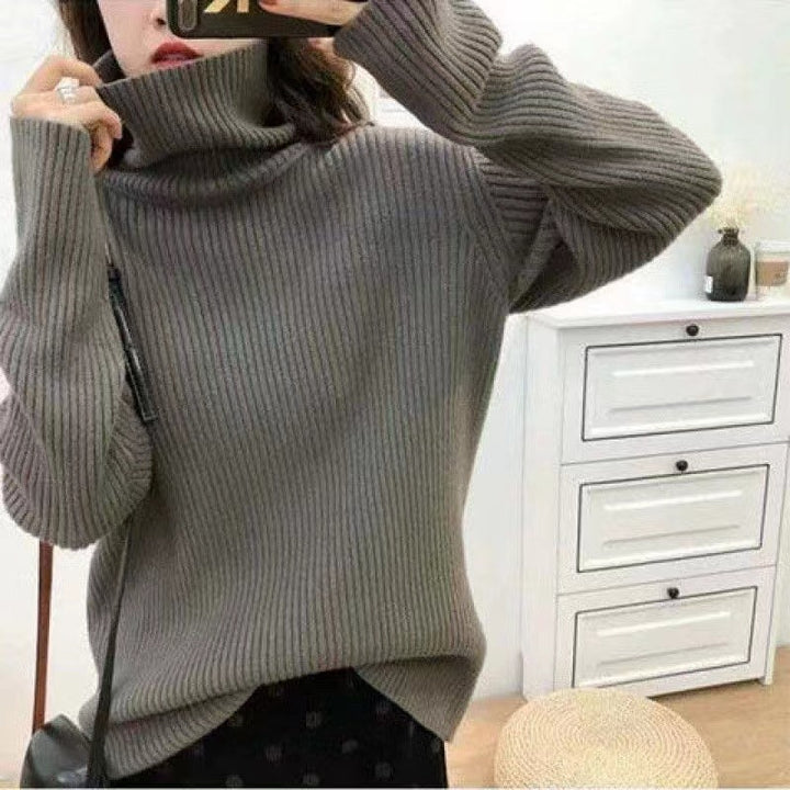Kvinders varme turtleneck sweater med fin ribstrikket strik Stilla