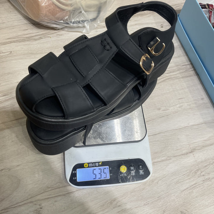 Dame Komfortable Sandaler med justerbart remdesign og skridsikker sål Stilla