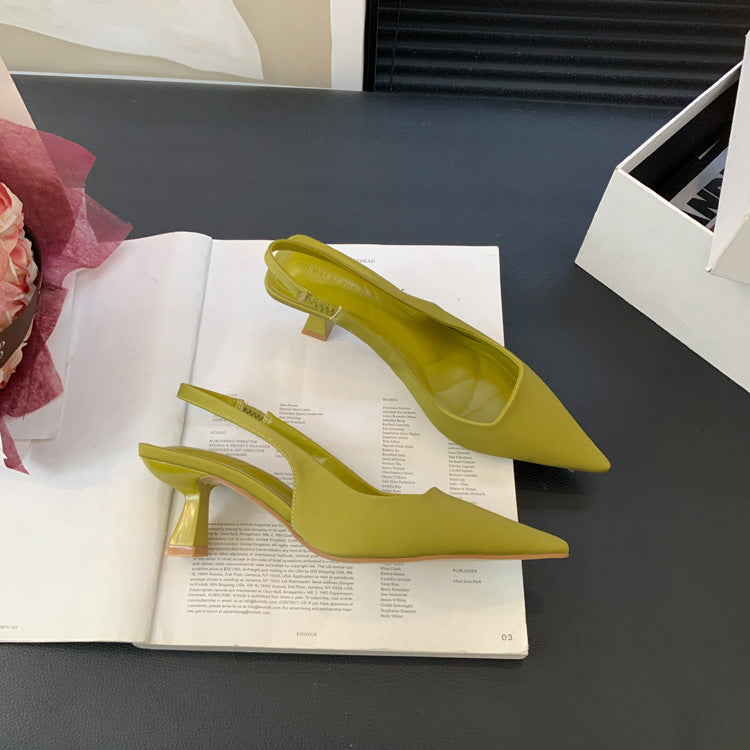 Dame Slingback Højhælede med elegant spids design og moderne blokhælkonstruktion Stilla