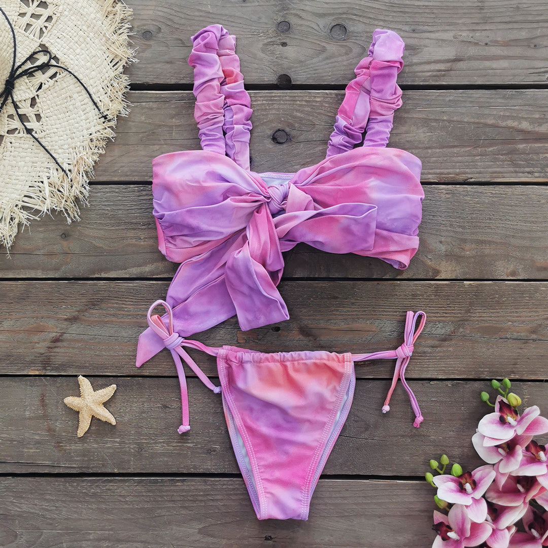 Dame bikini sæt med legende indpakningsdesign og elegante volang stropper Stilla