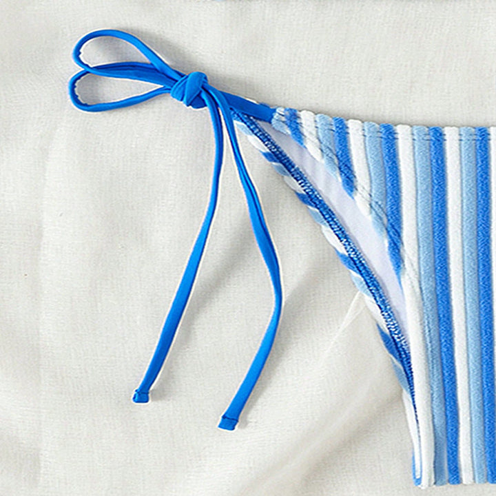 Dame badeshorts med justerbare stropper og stribet design Skovae