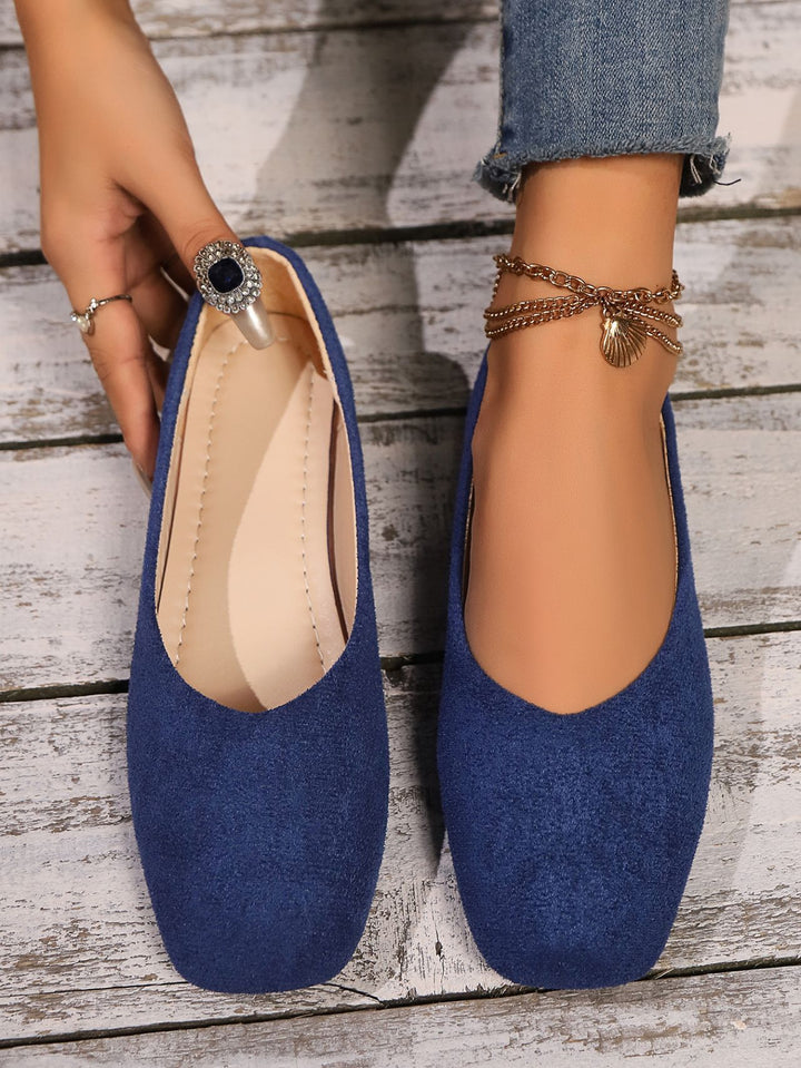 Dame nan elegante flade slip-on ballerina med firkantet tåparti polstret komfortsål og velourlook Skovae