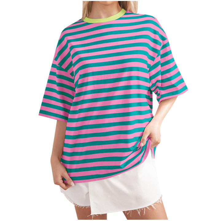 Dame Oversized stribet T-shirt med rund halsudskæring og korte ærmer Stiila