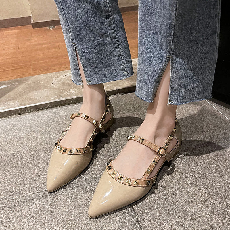 Dame Elegant Spids-Tå Blokhæls Ballerinaer med Nitte Detaljer Stilla