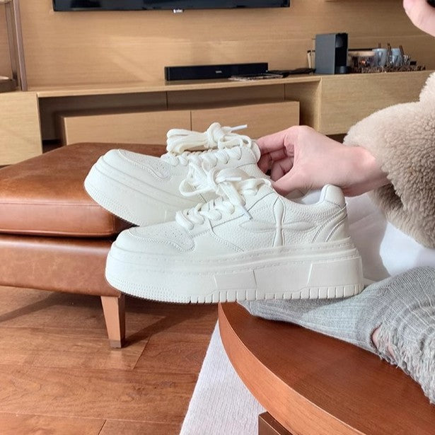 Dame platform sneakers med polstret indersål og stilfuldt design Stilla