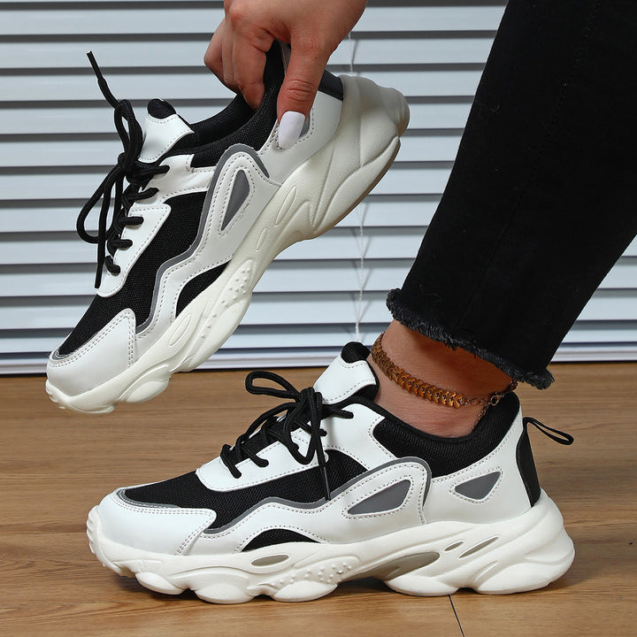 Damer Sporty Chunky Sneakers med åndbart mesh-design og skridsikker sål Stilla