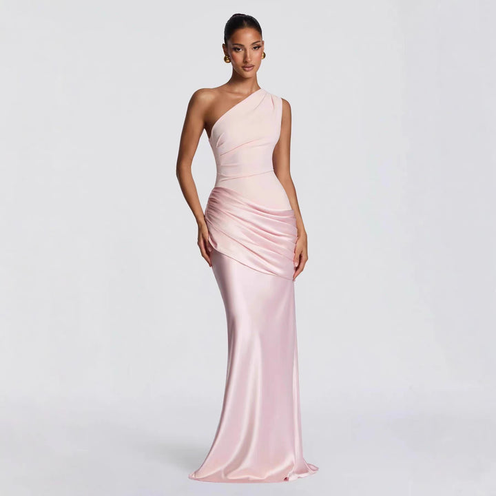 Dame elegant asymmetrisk satin aftenkjole med drapering design Skovae