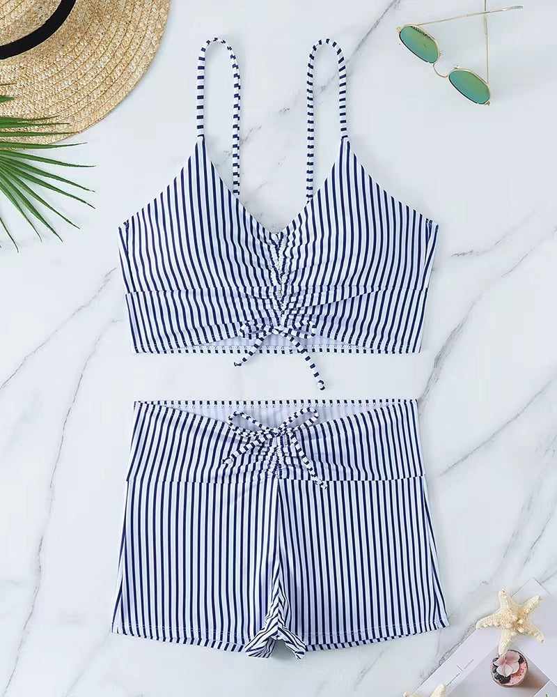 Dame bikini med blomstret flæse design og justerbare stropper Skovae