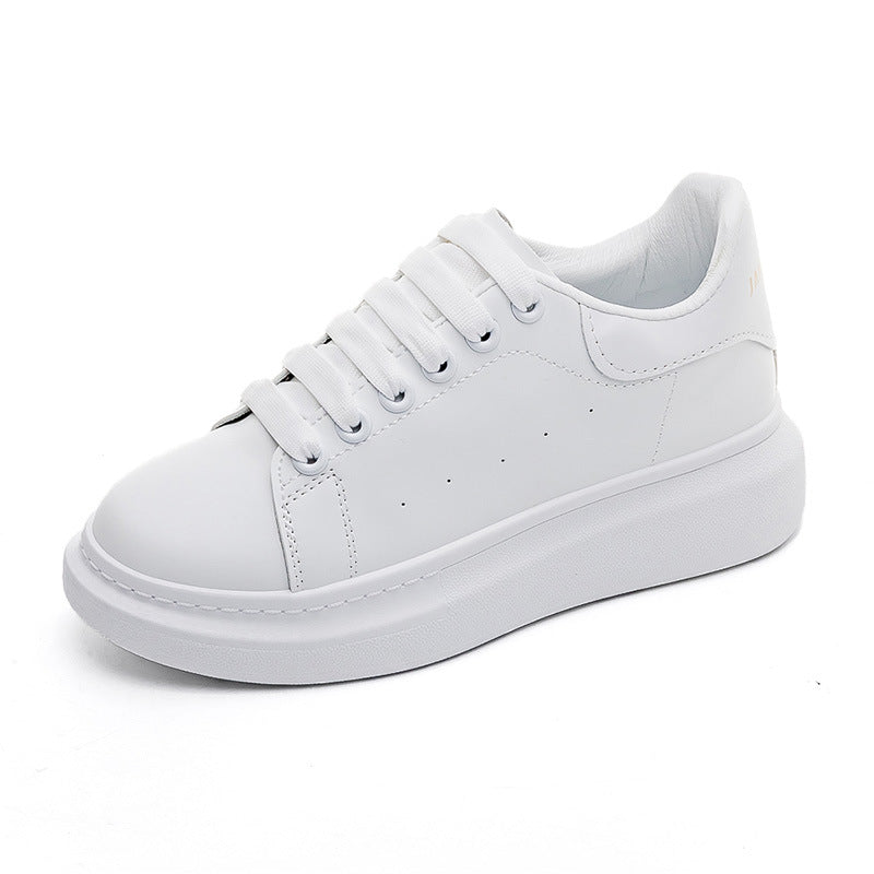 Dame Sneakers med elegant plateau sål og unik hælkonstruktion Stilla