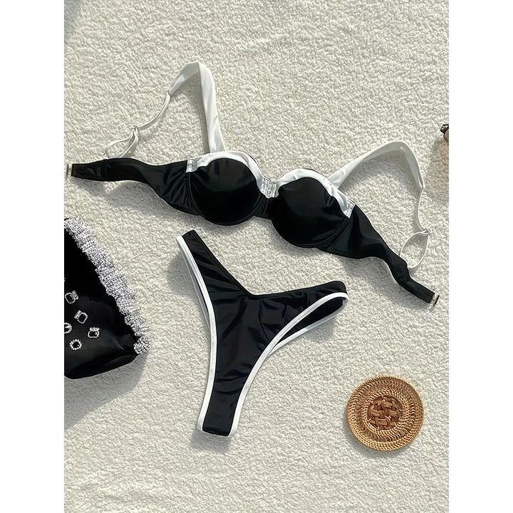 Dame højt skåret bikini med struktureret topdesign og justerbare stropper Skovae