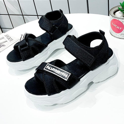 Dame Komfortable Sandaler med justerbare remme og polstret sål Stilla