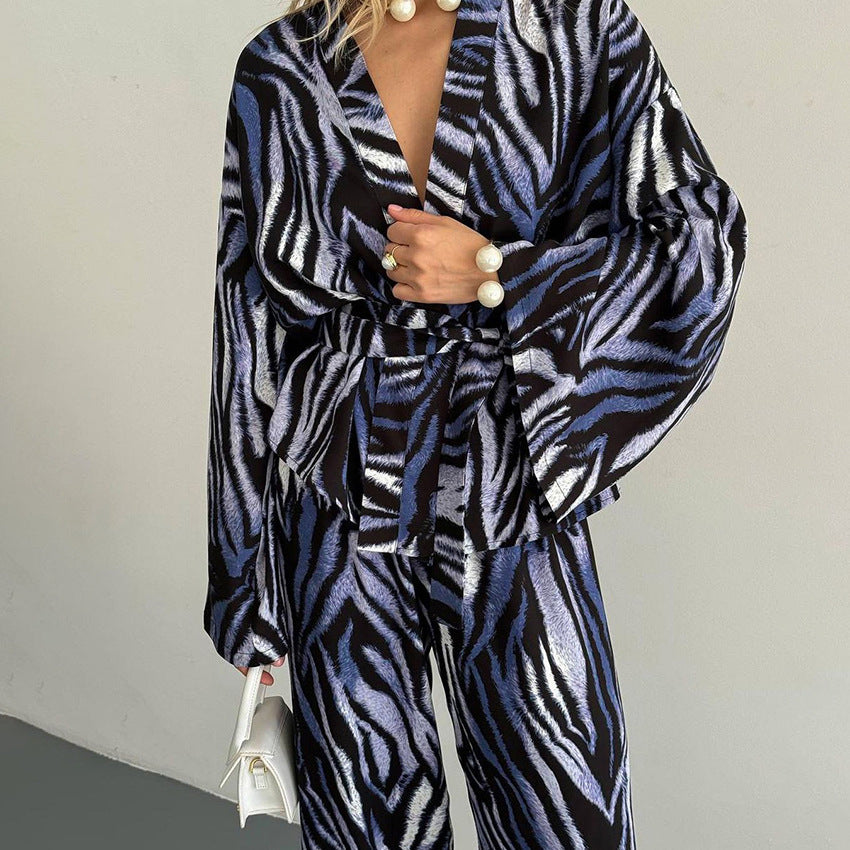 Dame Blazer-sæt med zebra-print og figursyet bælte Stilla