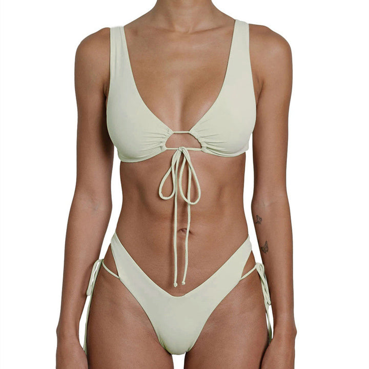 Dame Triangle-Bikini med innovativt snit og justerbare sidelister Skovae