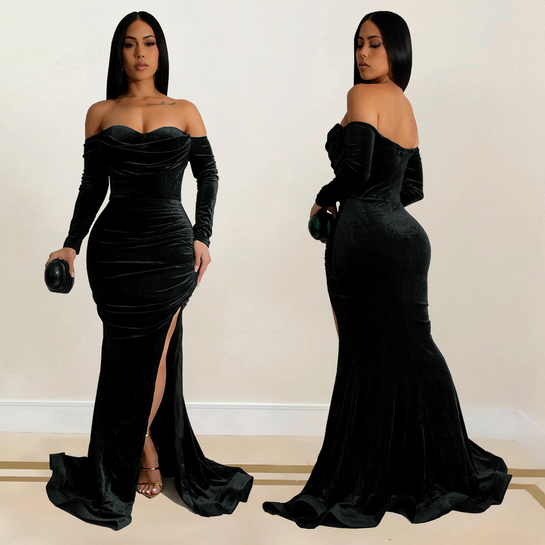 Dame Elegant aftenkjole med off-shoulder silhuet og raffinerede ruffle detaljer Stilla