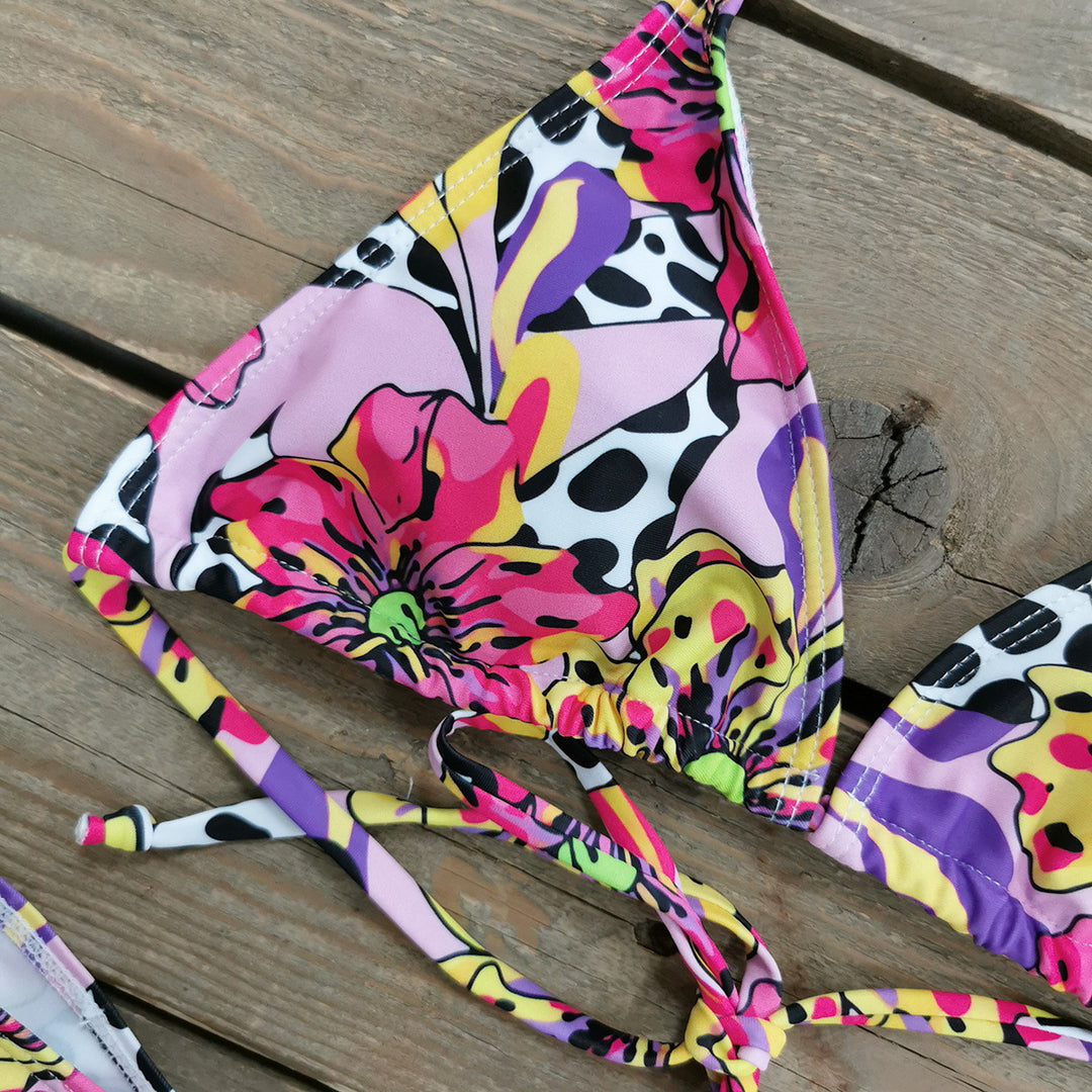 Dame Bikini-sæt med legende blomsterdesign og justerbare stropper Stilla