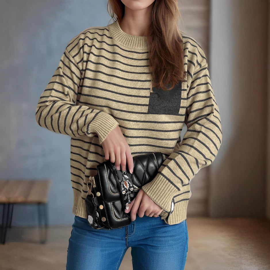 Kvinders stribede sweater med en afslappet pasform og brede ærmer Stilla