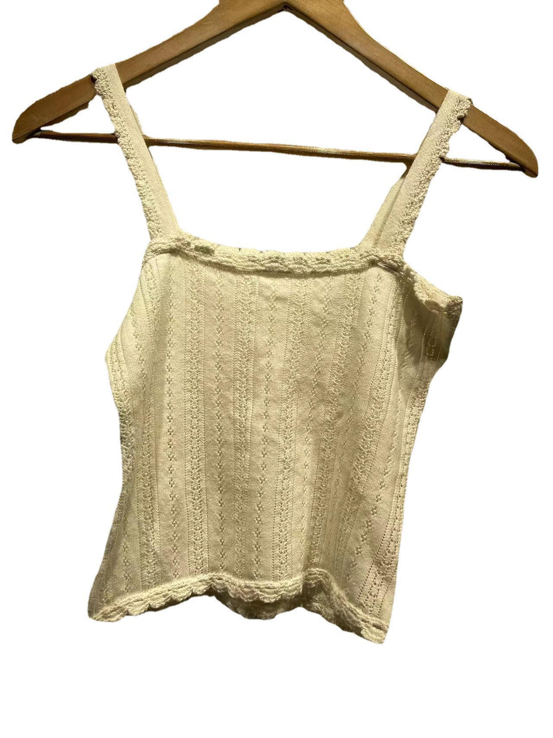 Dame spidsetop med fine ruffles detaljer Stilla