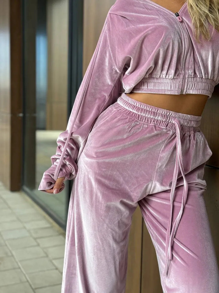 Kvindernes sporty velour loungewear-sæt med høj talje og lynlås Skovae