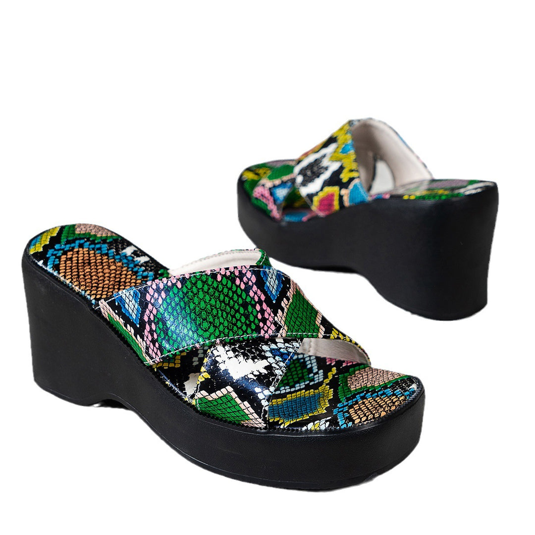Dame wedge-sandaler med moderne slanglærred-effekt og skridsikker sål Stilla