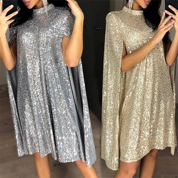 Kvinders elegante, glitrende aftenkjole med en bred pasform og funklende udseende