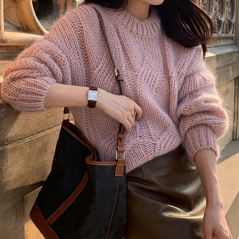 Kvinders chunky strikket sweater med kabeldesign og blød pasform Stilla