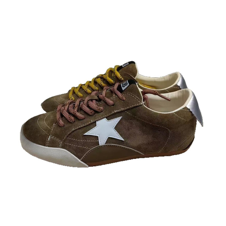 Dame Sneakers med modiske applikationer og behagelig sål Stilla