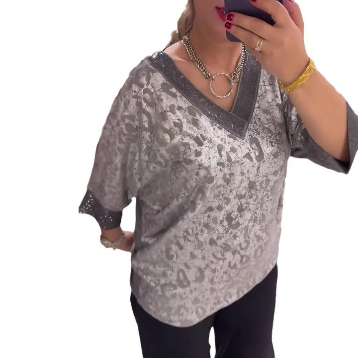 Dame nan skinnende Jacquard-bluse skjorte med V-halsform i smykkestil og trekvartærmer Skovae