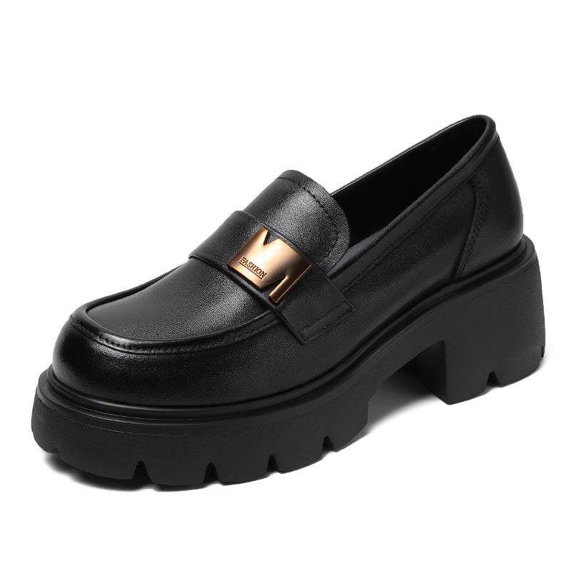 Dame Chunky Platform Slipper med dekorativ metallisk accent Stilla