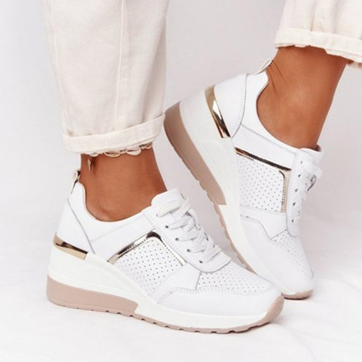 Dame Sporty Sneakers med moderigtigt Wedge-design og åndbar overfladestruktur Stilla