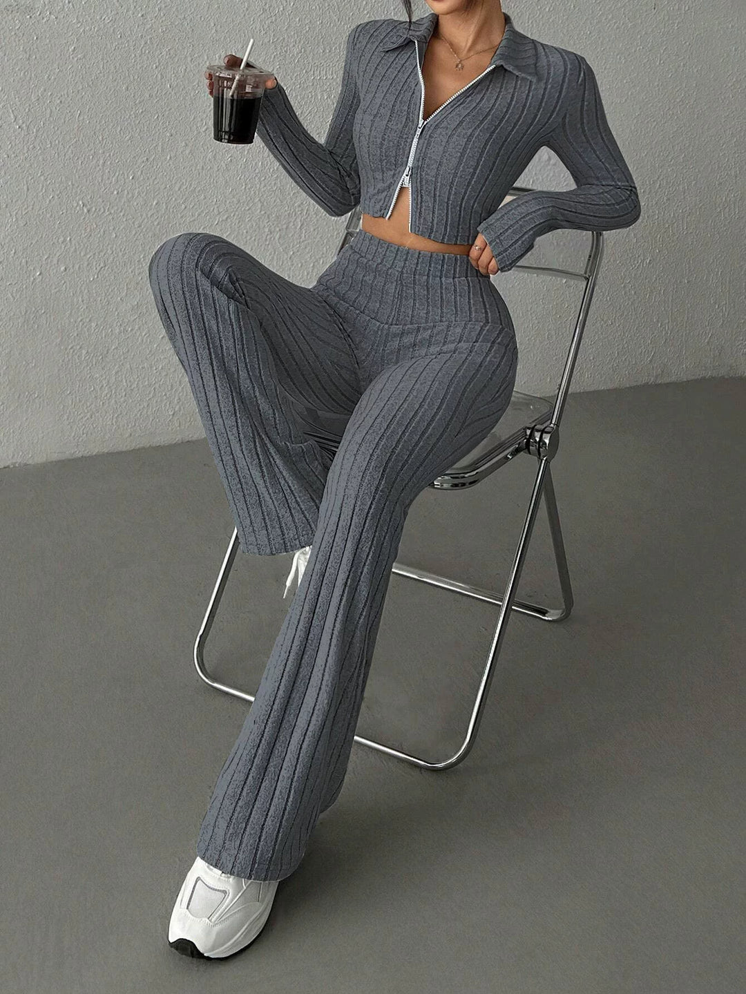 Stilla | Lange Jumpsuits Med Hættepullover Af Ribstrik