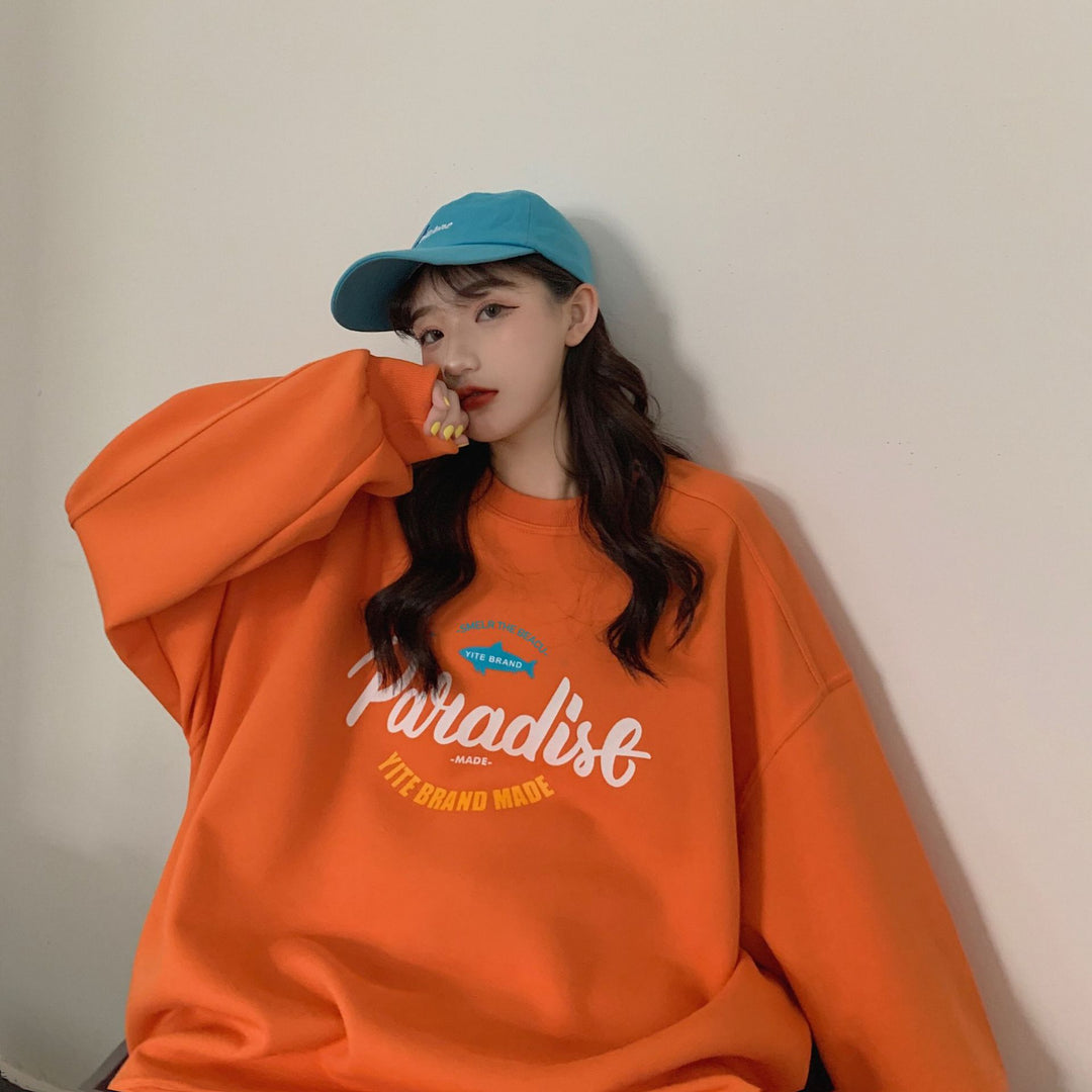 Kvinders afslappede oversized sweater med kreativt grafisk design og materialer af høj kvalitet