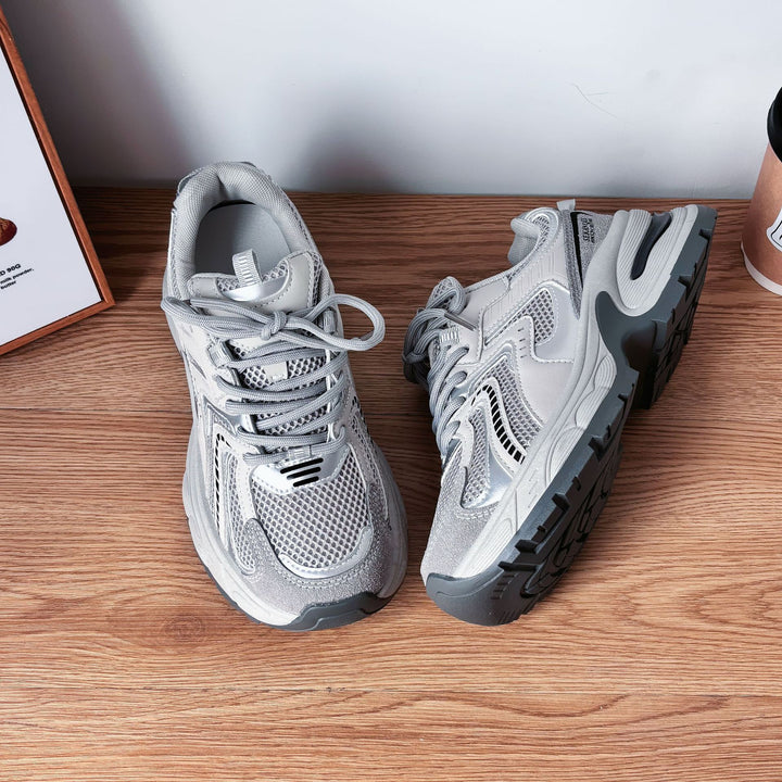 Dame Åndbare Sneakers med stødabsorberende mellemsål og sporty design Stilla