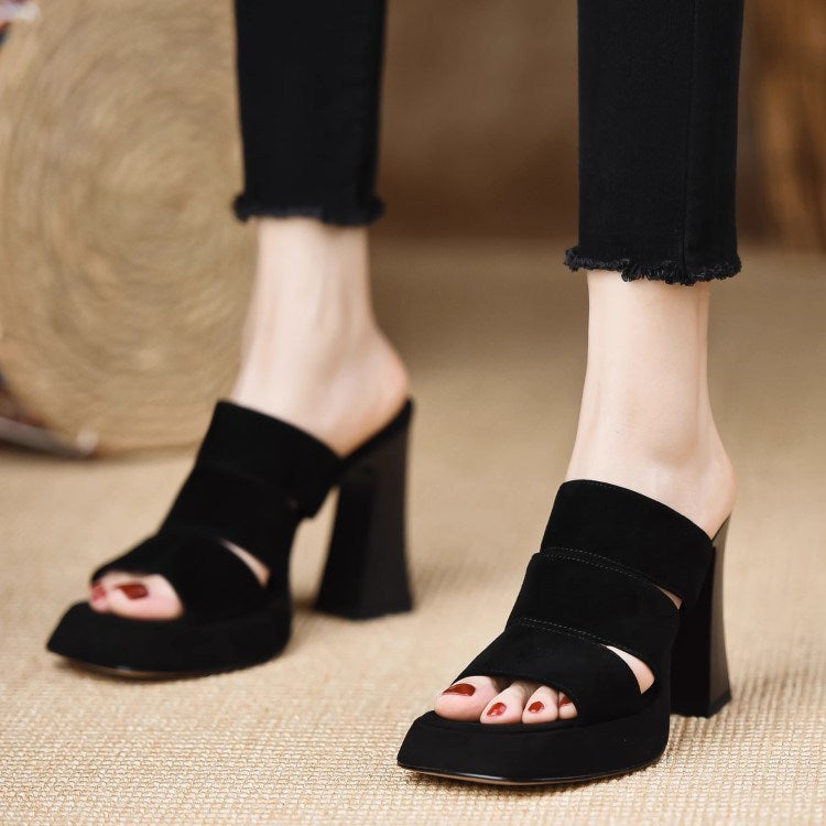 Femme Chunky Open-Toe Heeled Mules med stilfulde brede stropper Stilla