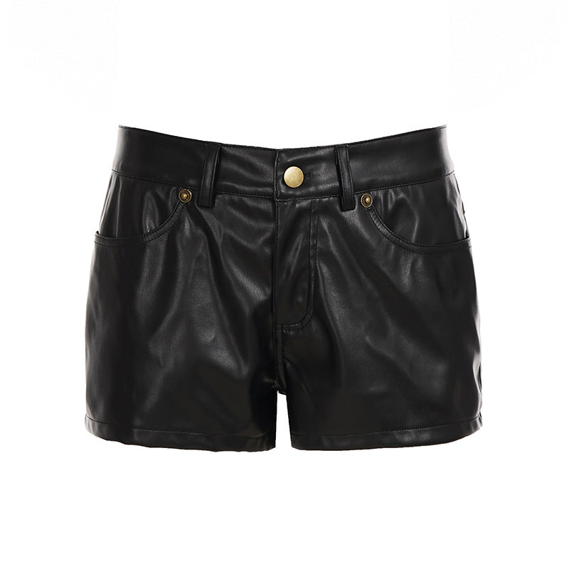 Dame Kunstlæder Shorts med elegant pasform og praktiske sidelommer Skovae