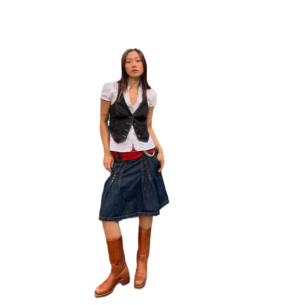 Dame Denim-vest med fine knapdetaljer og praktiske lommer Skovae