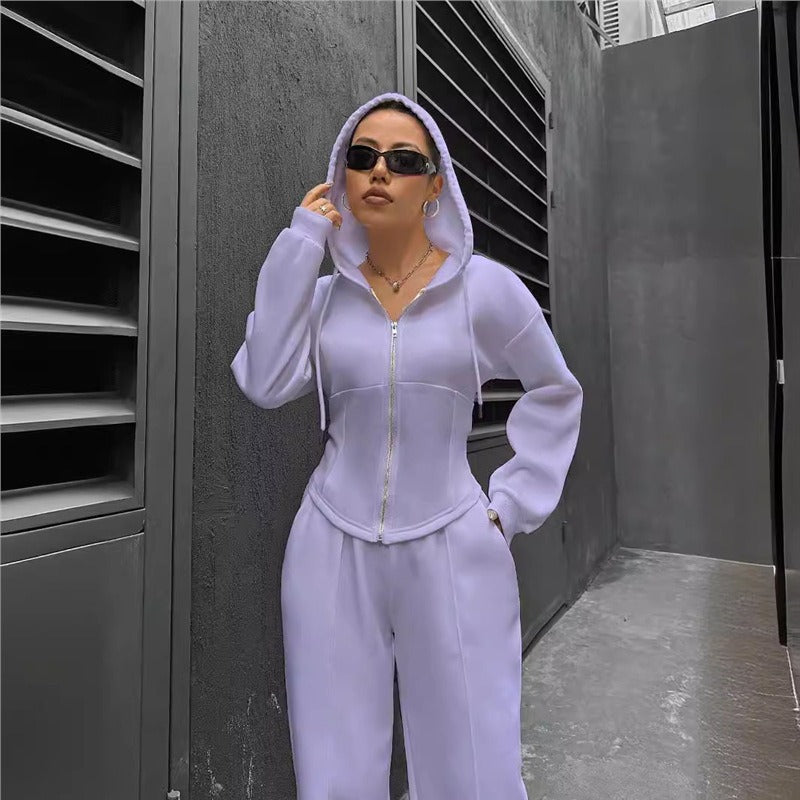 Kvindernes figurformende hoodie sæt med subtile lynlåsdetailler Stilla