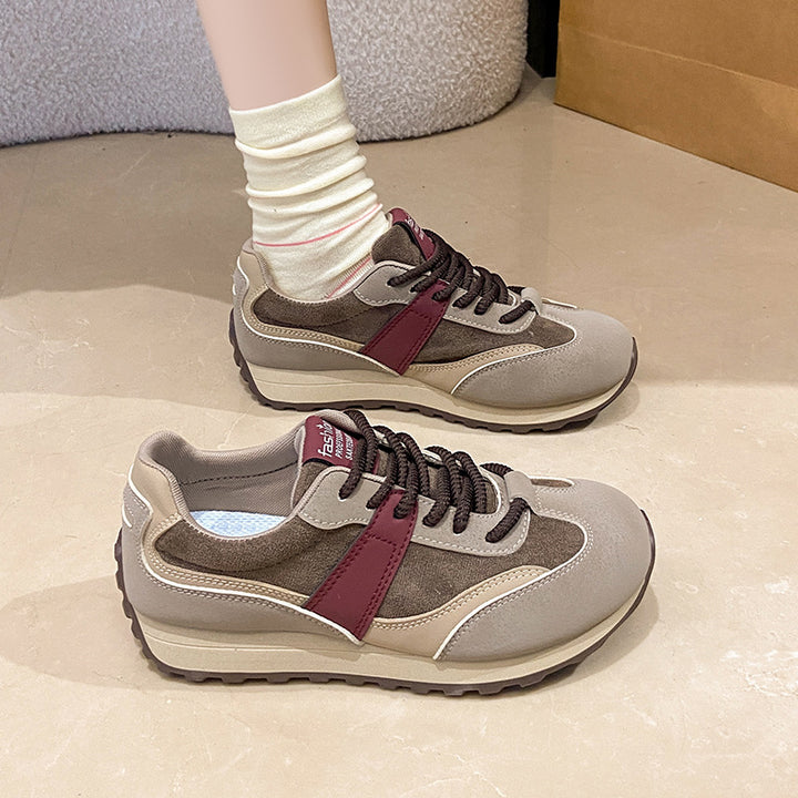 Damer Sporty Sneakers med åndbart overmateriale og støddæmpende sål Stilla