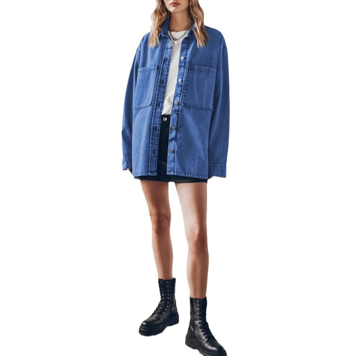 Dame Denim Skjortejakke i afslappet stil med rummelige lommer og komfortabel pasform Stilla