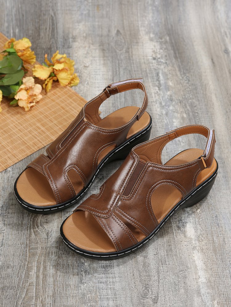 Dame Komfort Sandaler med elegant rem-design og behageligt polstret fodseng Stilla