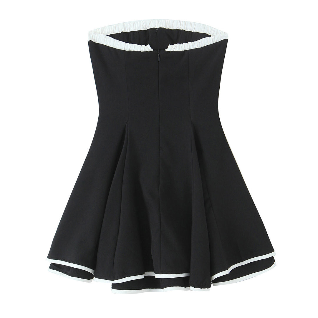 Dame Midi-Overdel med raffineret Off-Shoulder-design og elegant taljeindsnævring Stilla