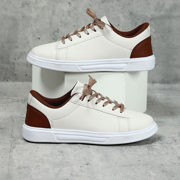 Dame Sneakers med glitrende accent Stilla